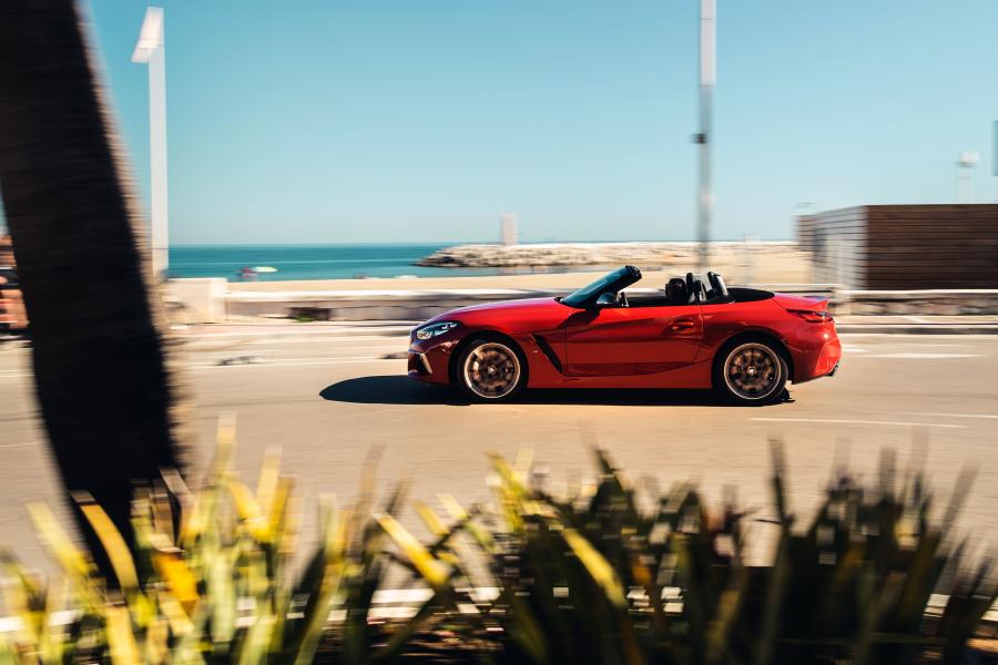  BMW Z4 M40i (G29) 2019 года  (UK) (фото 11 из 40)